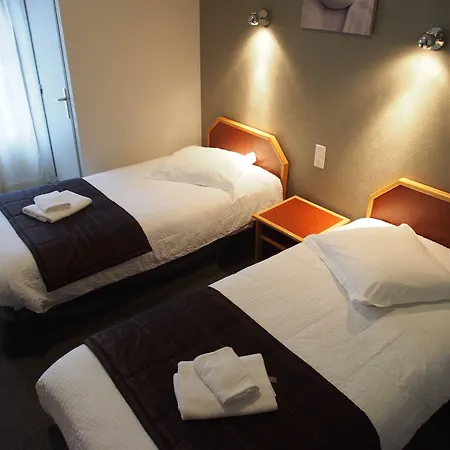 فندق De L'aviation 3*