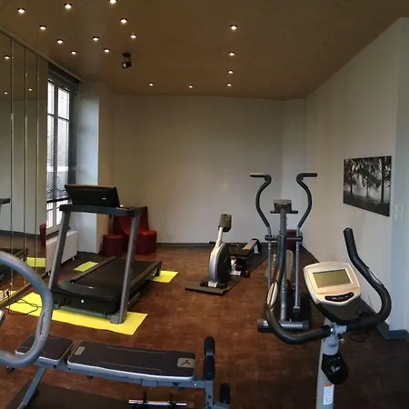 De L'aviation Otel La Bourboule