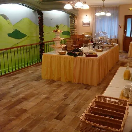 De L'aviation Otel 3*