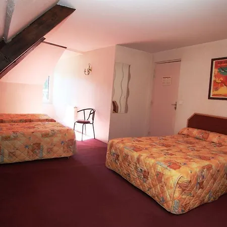 De L'aviation Hotell La Bourboule