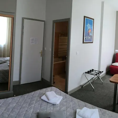 De L'aviation Hotell