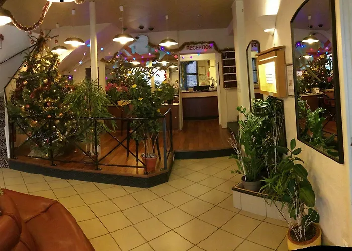 De L'aviation Отель