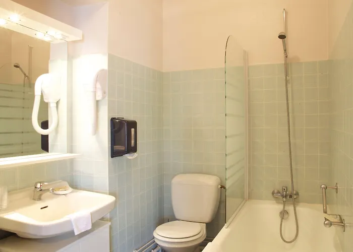 De L'aviation 3* Ла-Бурбуль